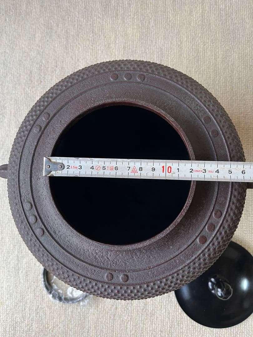 鋳鉄製 茶釜 直径約20cm 蓋付き