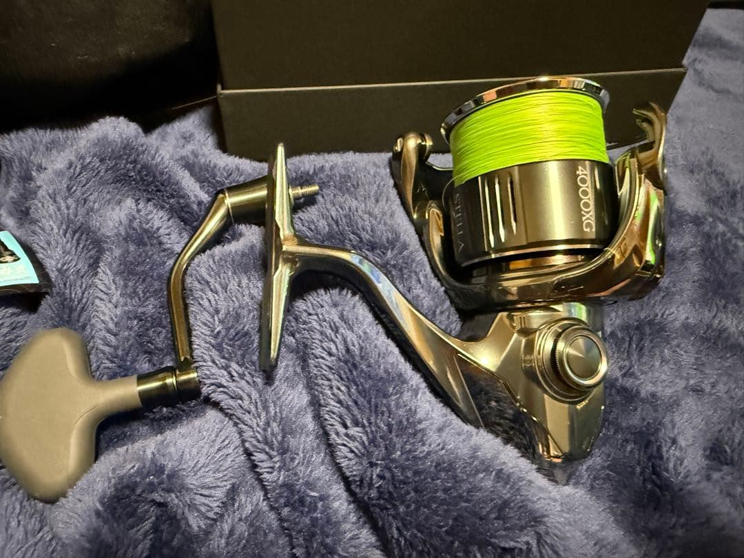 SHIMANO 22ステラ 4000XG スピニングリール