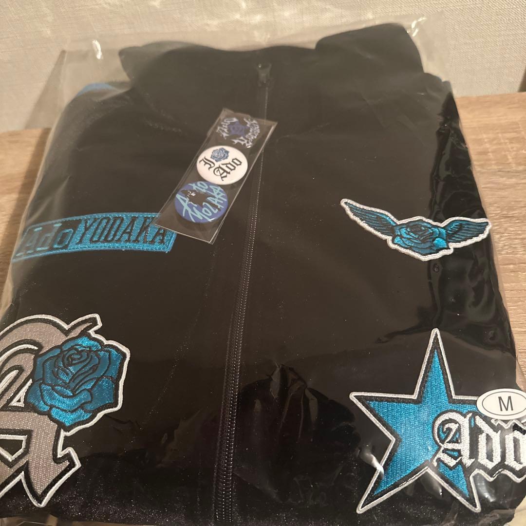 Ado よだか トラックジャケット 特大(M) 缶バッジ付