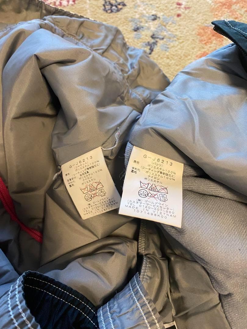 ゴールドウィン　スノーウェア　150 160上下セット