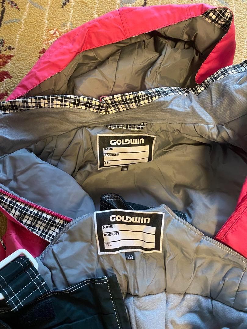 ゴールドウィン　スノーウェア　150 160上下セット