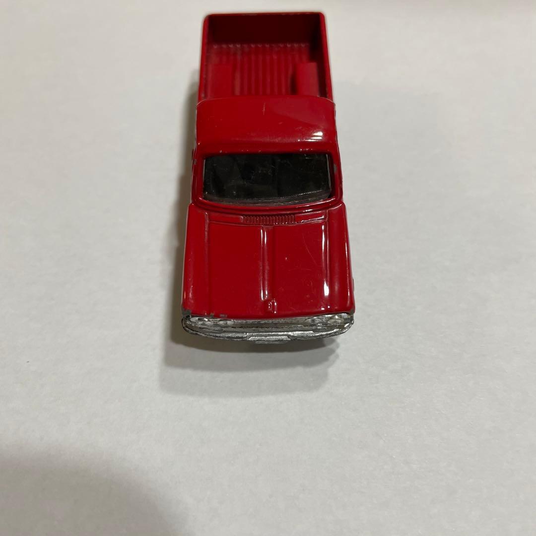 トミカ ダットサントラック　香港製