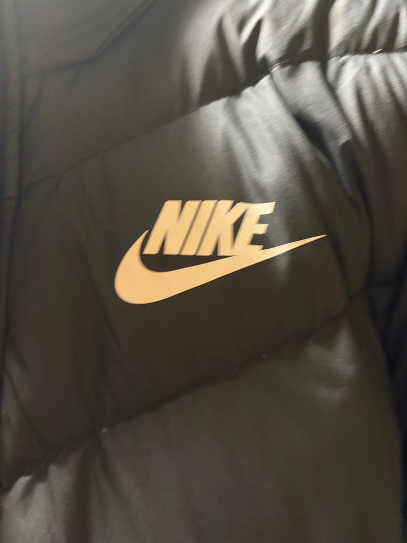 NIKE ベンチコート　ブラック