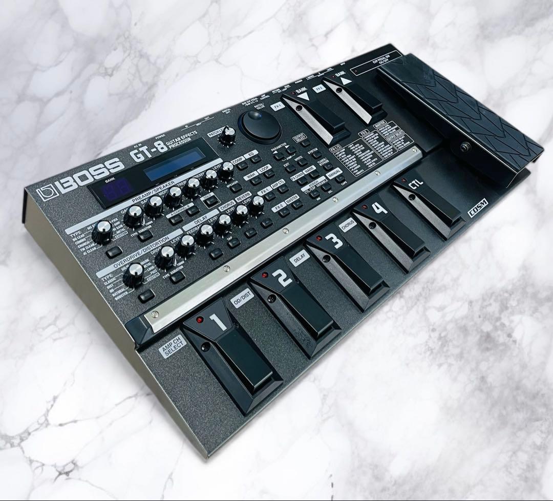 (美品) BOSS GT-8 GUITAR EFFECTS PROCESSOR