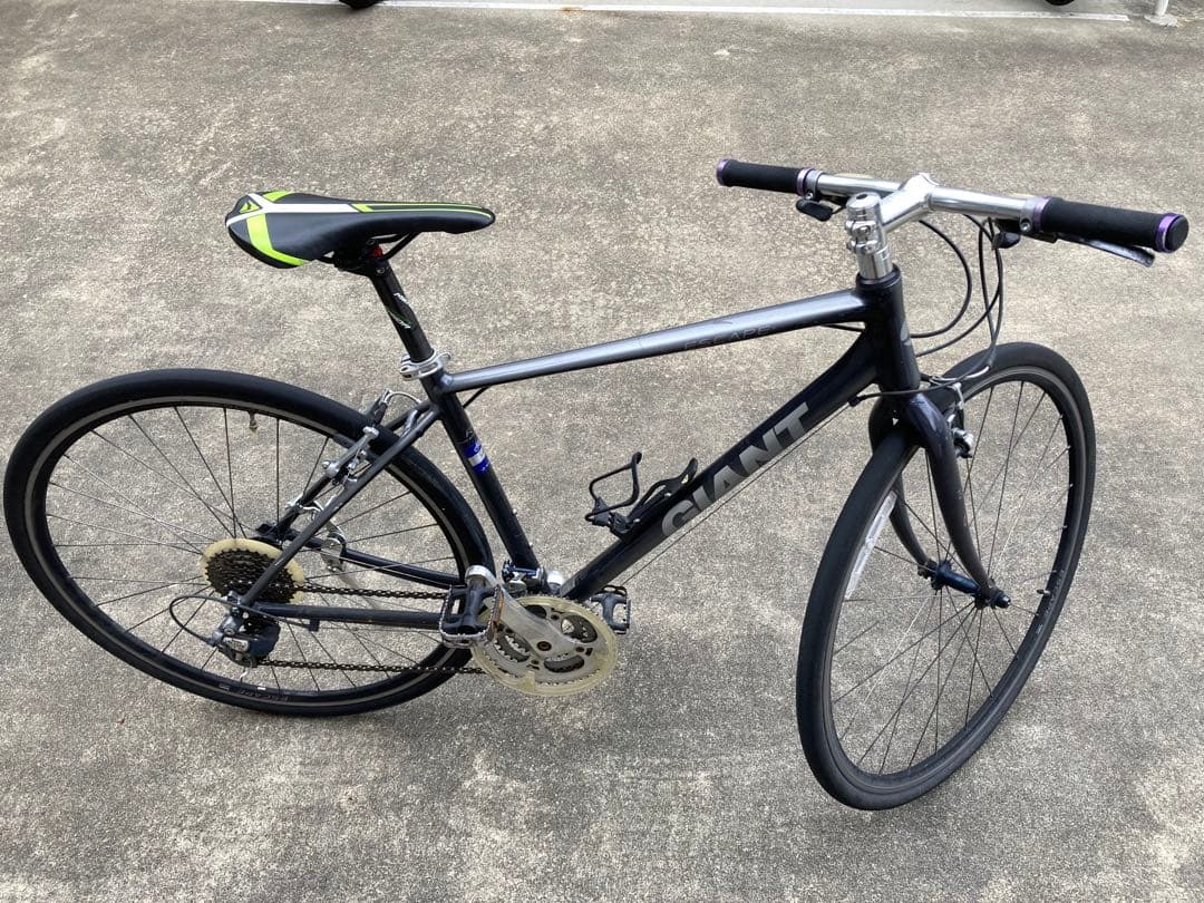 GIANT クロスバイク シルバー/ブラック