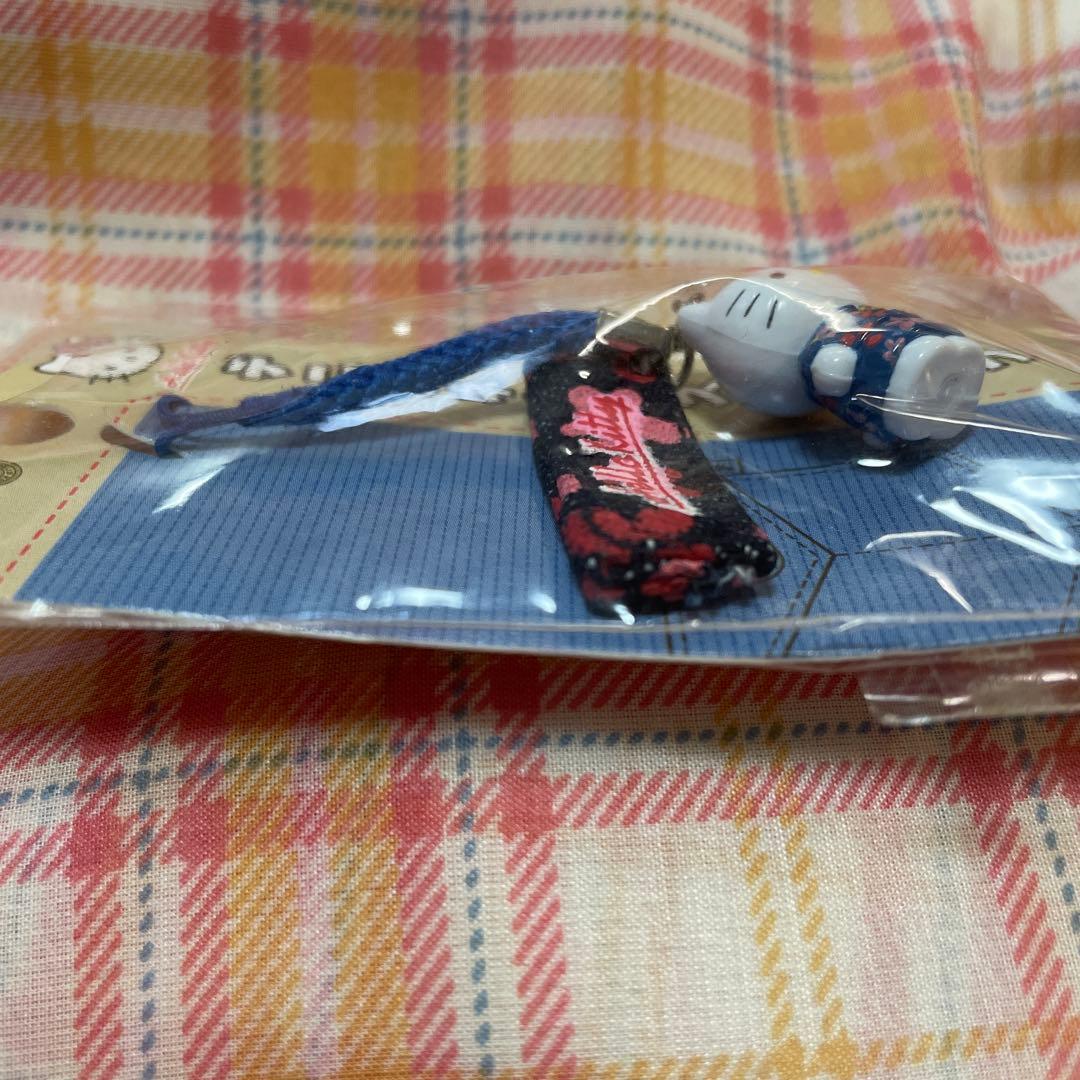ハローキティ デニムネツケストラップ　デニム　根付け　キティ　サンリオ