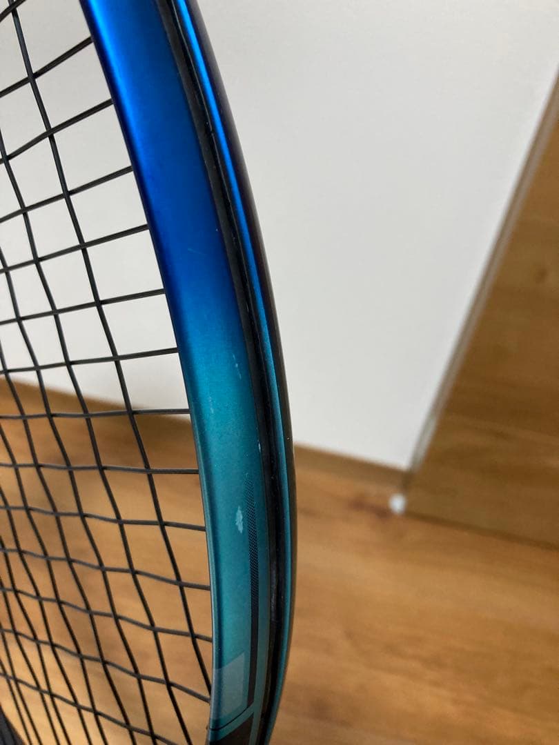 ヨネックスラケット　Ｅゾーン