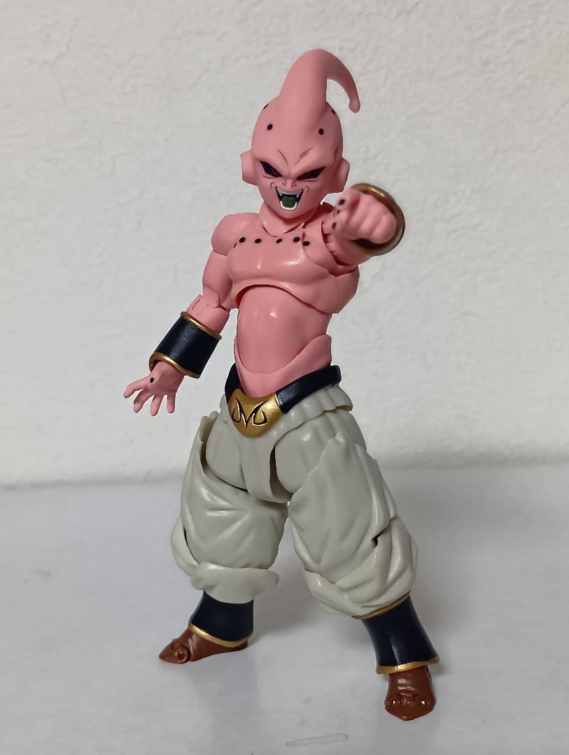 海外品s.h.figuarts風 魔人ブウ 純粋 Aフィギュア