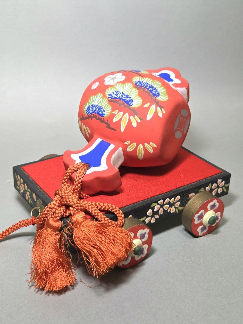 古い御所人形 　小槌引き車　木目込人形