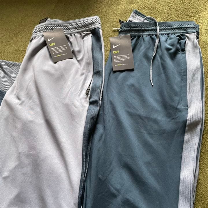 NIKE ナイキ サッカー フットサル エアロスイフト  トレーニングウェア