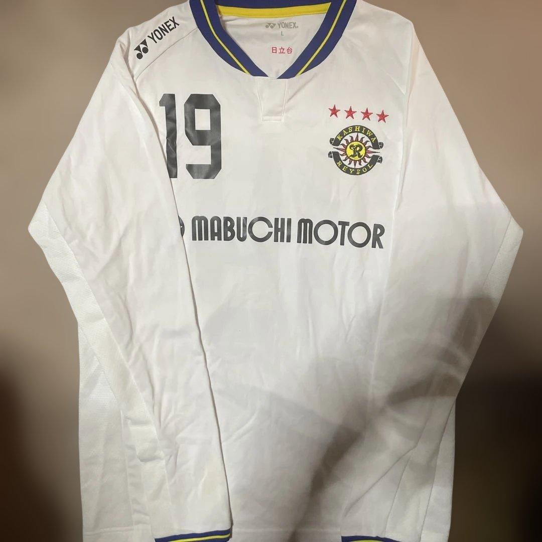 柏レイソルトレーニングウェア長袖19番Ｌ