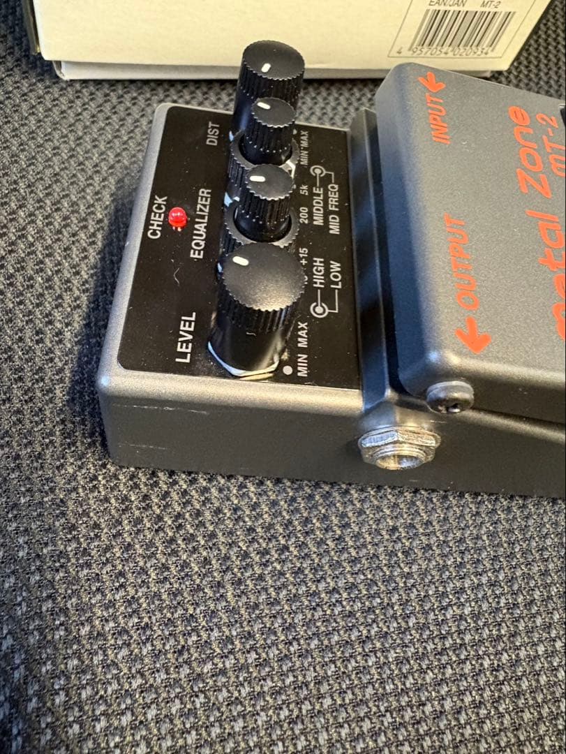 BOSS ボス MT-2 l Zone 美品