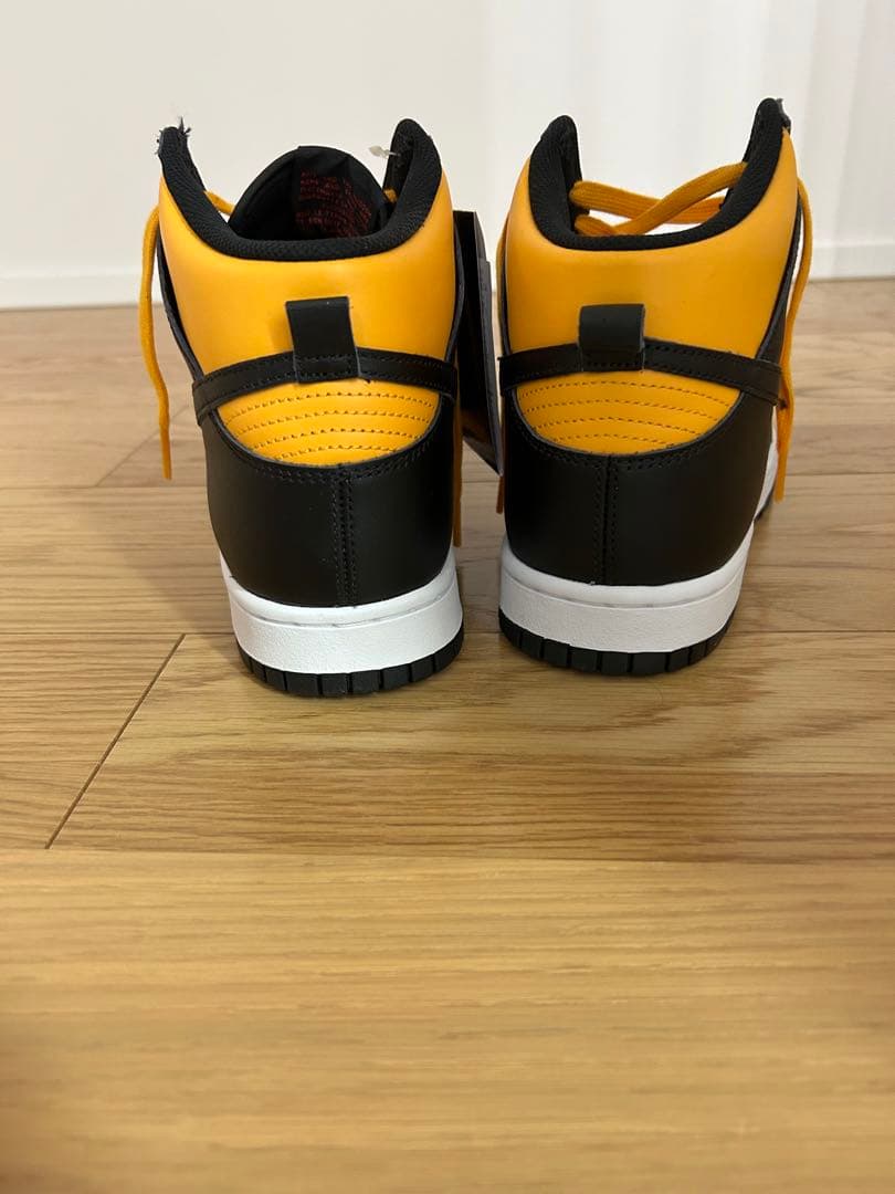 シューズ(男性用) NIKE DUNK HI RETRO