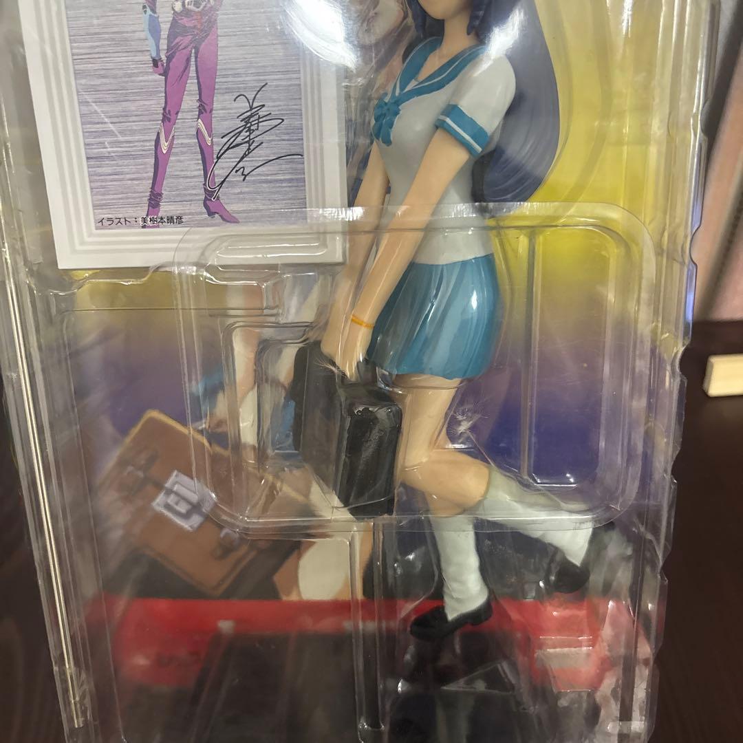 リン・ミンメイ 1/6 フィギュア　復活!マクロス！　美樹本晴彦　アリイ&レッズ