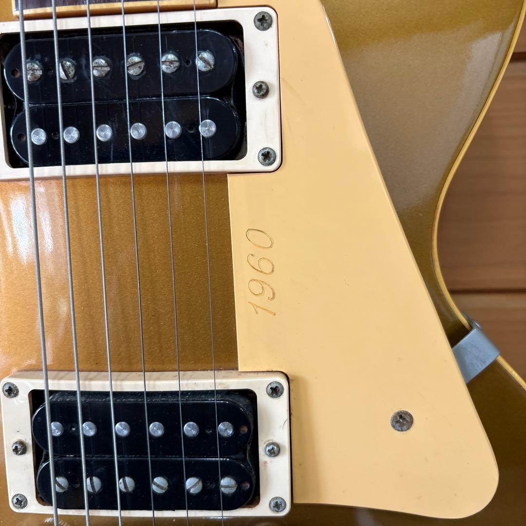 Gibson Les Paul Classic ゴールド