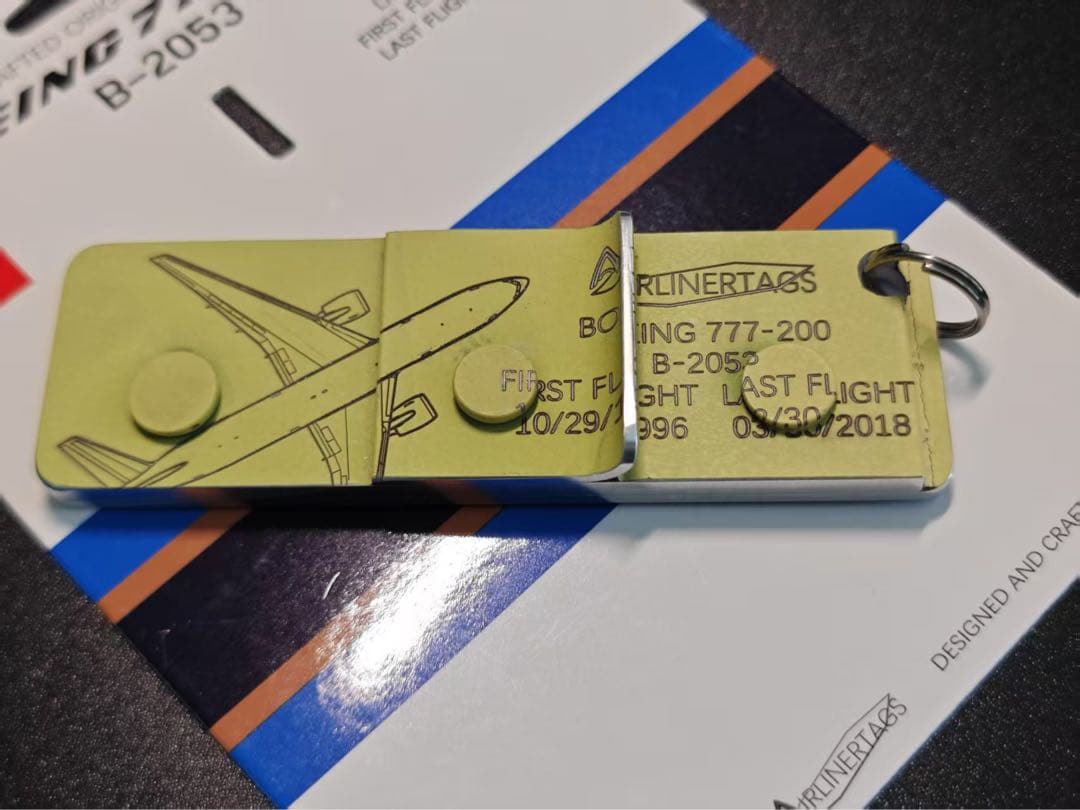 中国南方航空 Airlinertags B777-21B 厚いパーツ