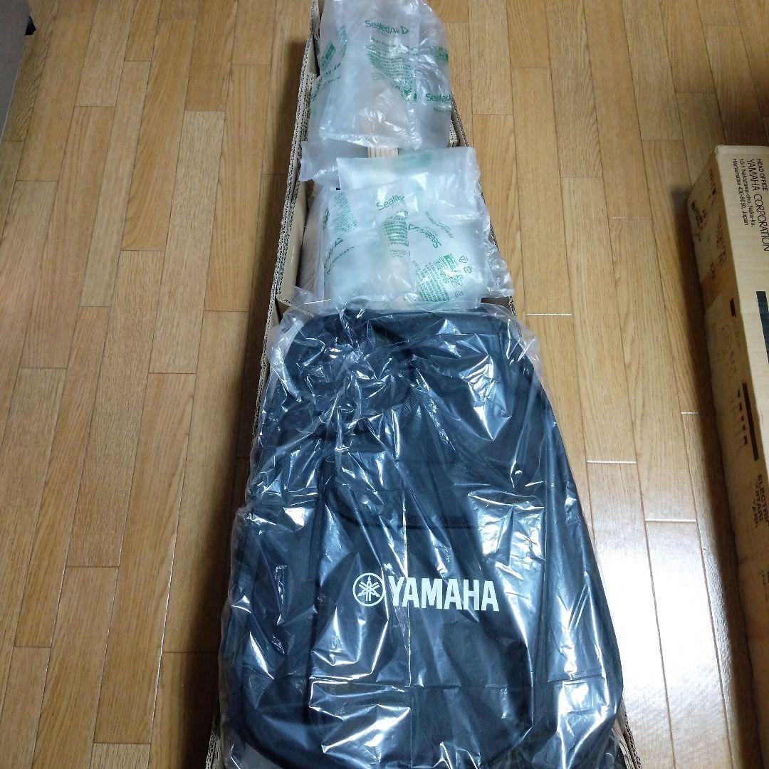 YAMAHA PACIFICA エレキギター　本体、お手入れセット