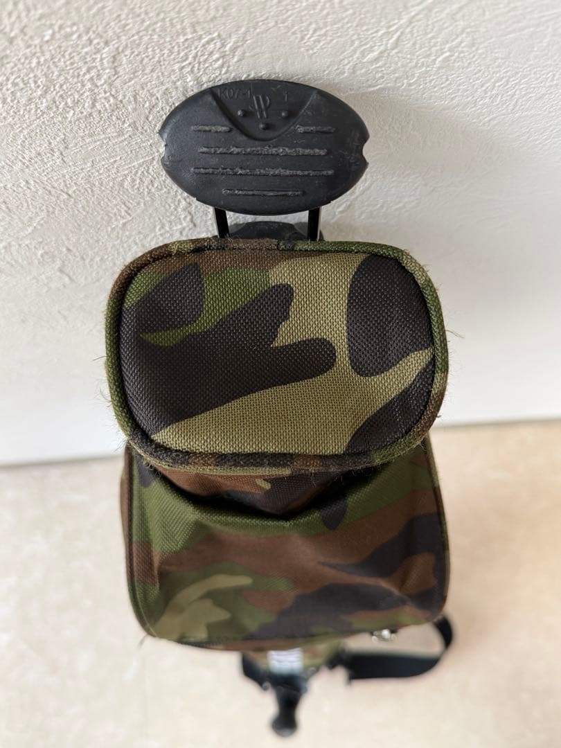 【完売・美品】パーリーゲイツ　セルフスタンドバック　サブバッグ　カモフラ　迷彩