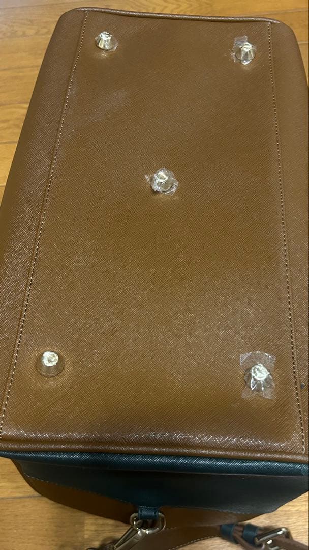 BTS V ARTIST-MADE COLLECTION ボストンバッグ