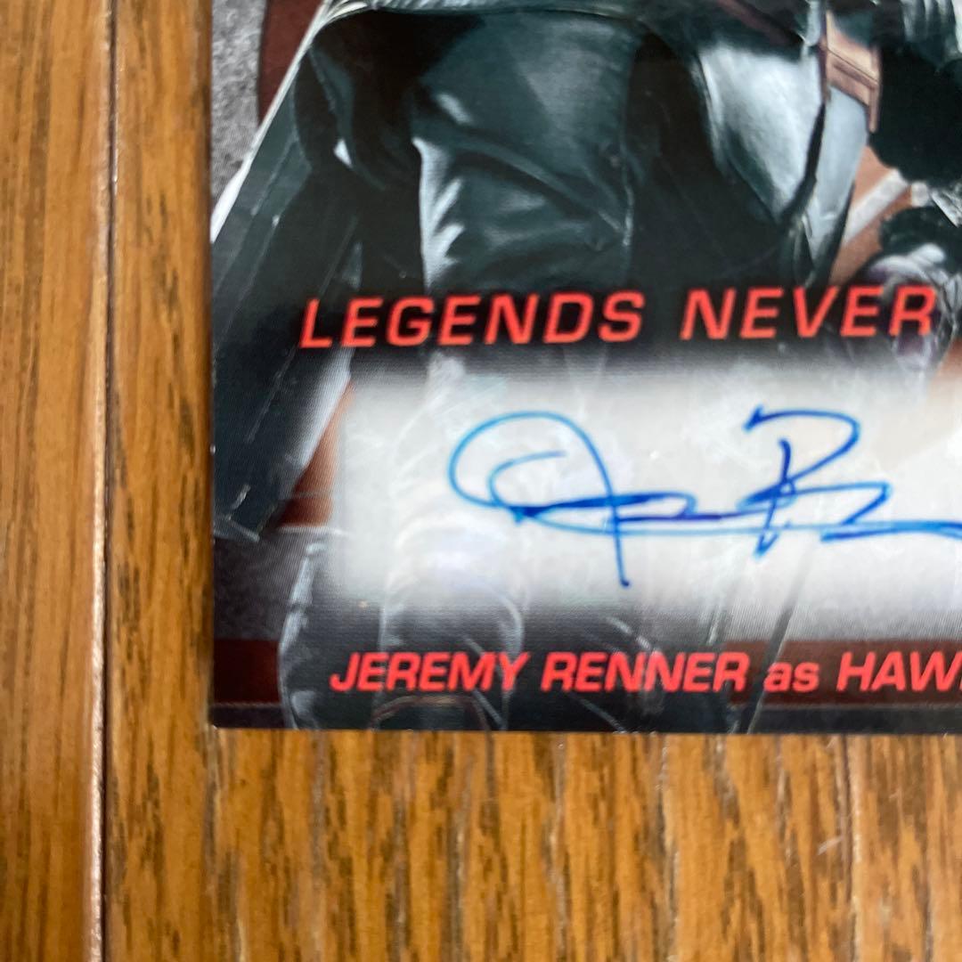 ジェレミーレナー　サイン入りカード