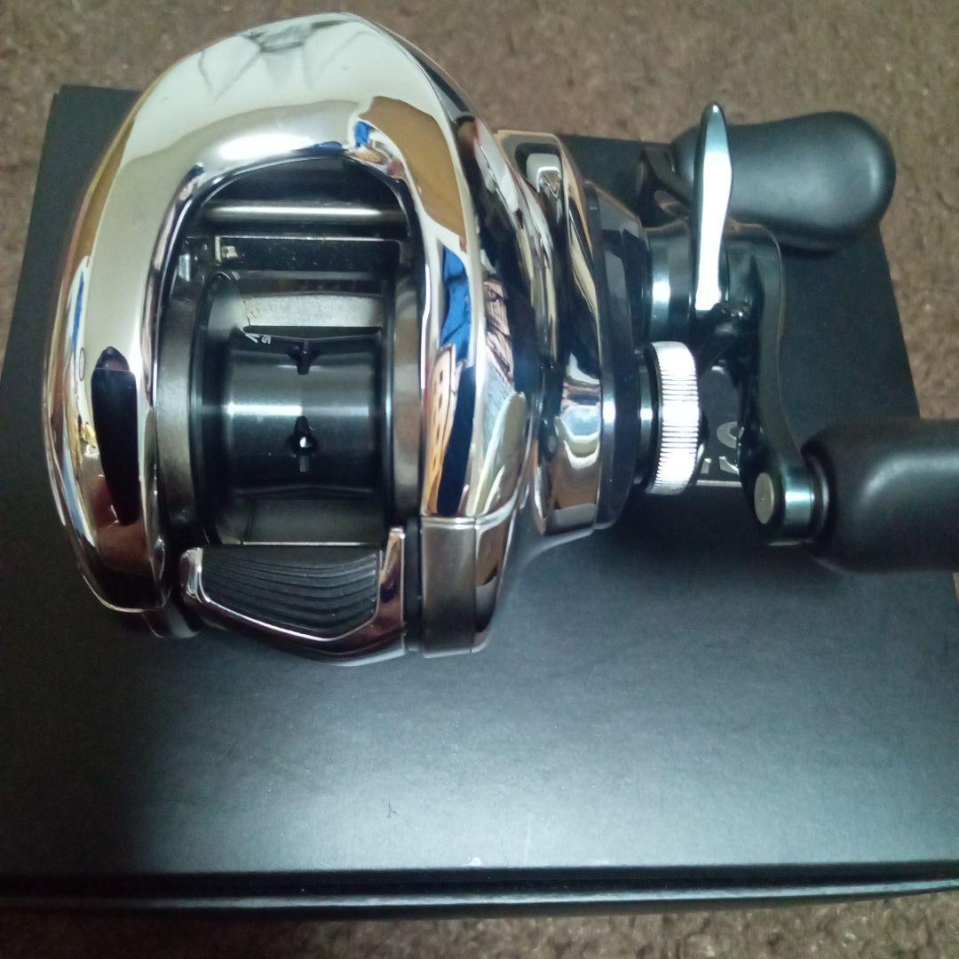 19アンタレス （右）ノーマルギヤ ベイトリール（超美品）