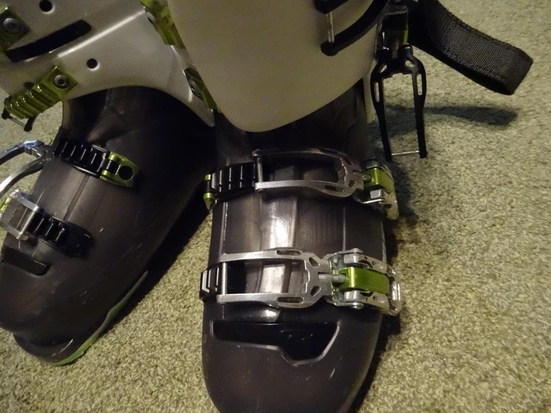 スキー　ブーツ　DALBERRO AERRO 75　26,5cm