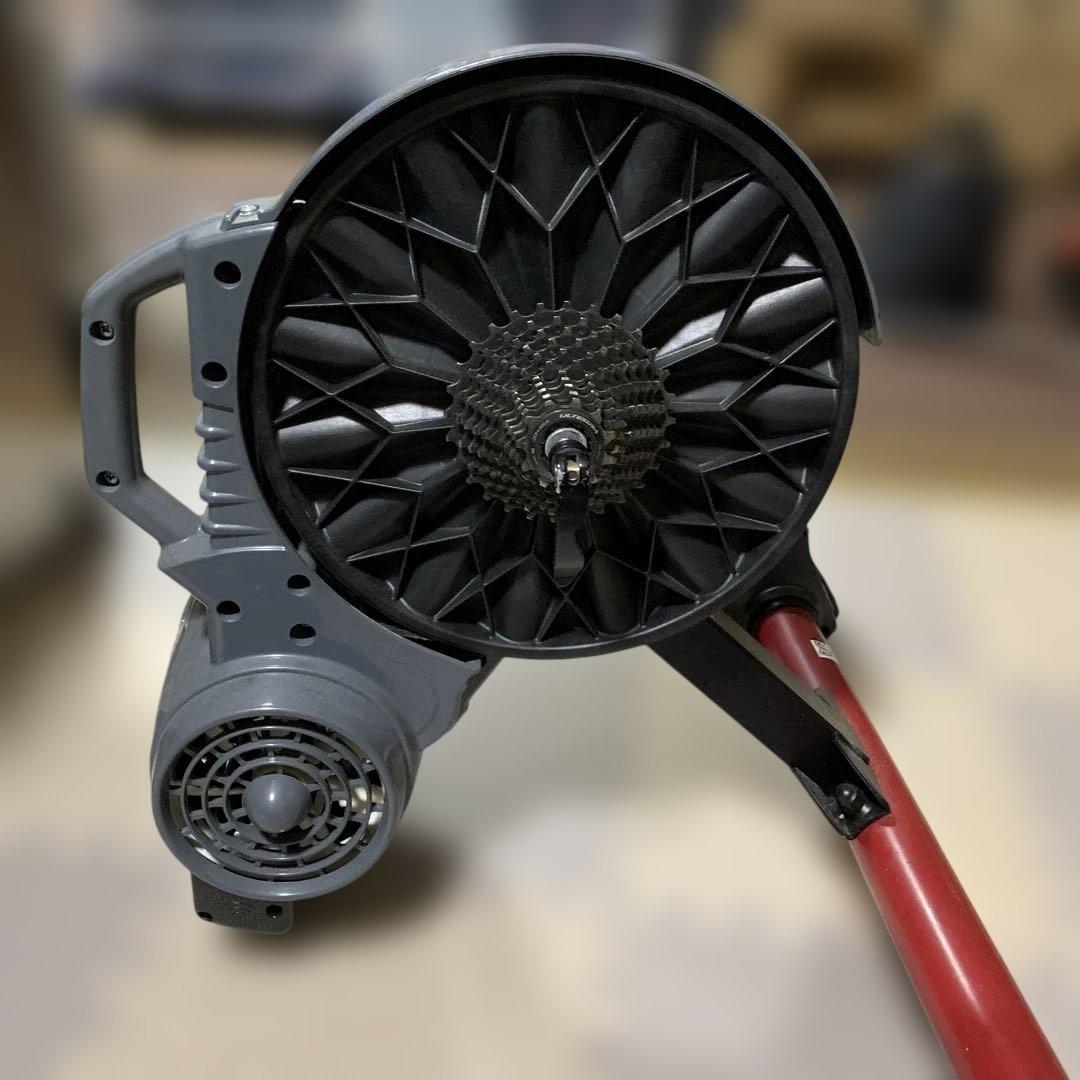 ELITE VOLANO 2018年ローラー台 ダイレクトドライブ式