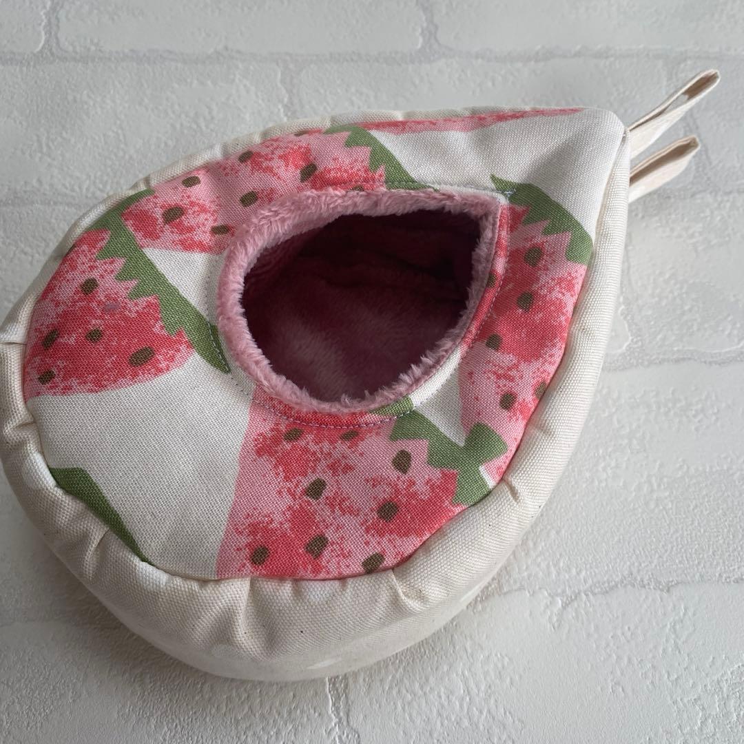 フクロモモンガポーチ　くすみイチゴ