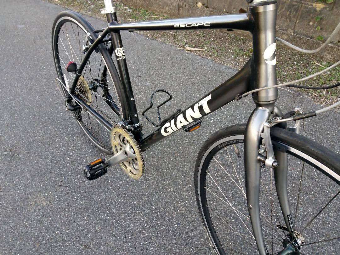 GIANT 　ジャイアント 　ESCAPE 　クロスバイク 　 ( エスケープ