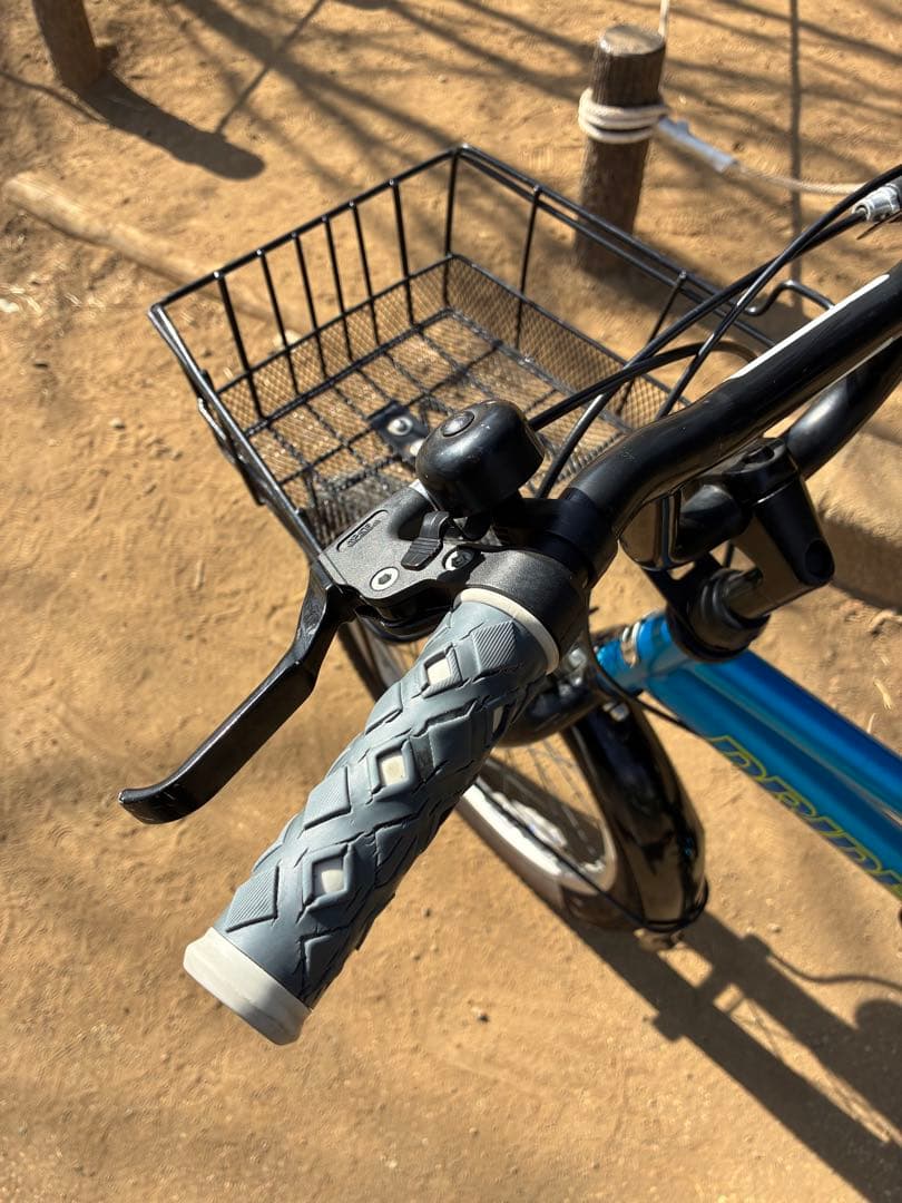 世田谷区直接引渡し限定20インチ　あさひ　ドライド　6段階変速　子供用自転車 青