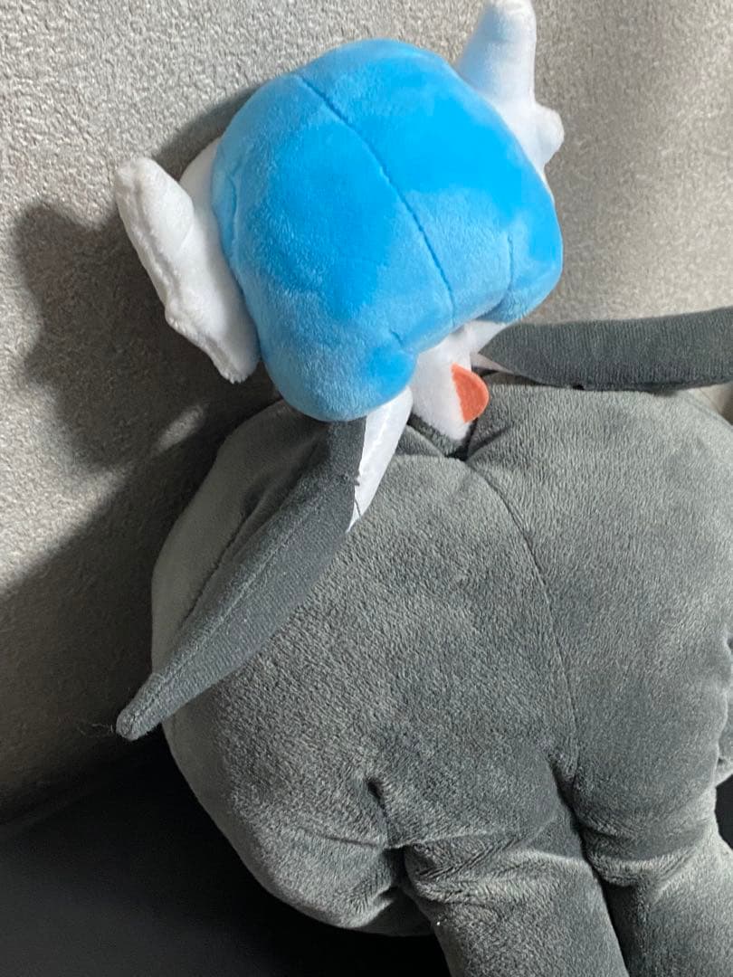 ポケモンセンター　ぬいぐるみ　黒いメガサーナイト　色違い　希少