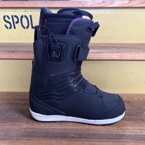 スノーボード DEELUXE 2026 EMPIRE CTF HOT BLACK 25.5cm