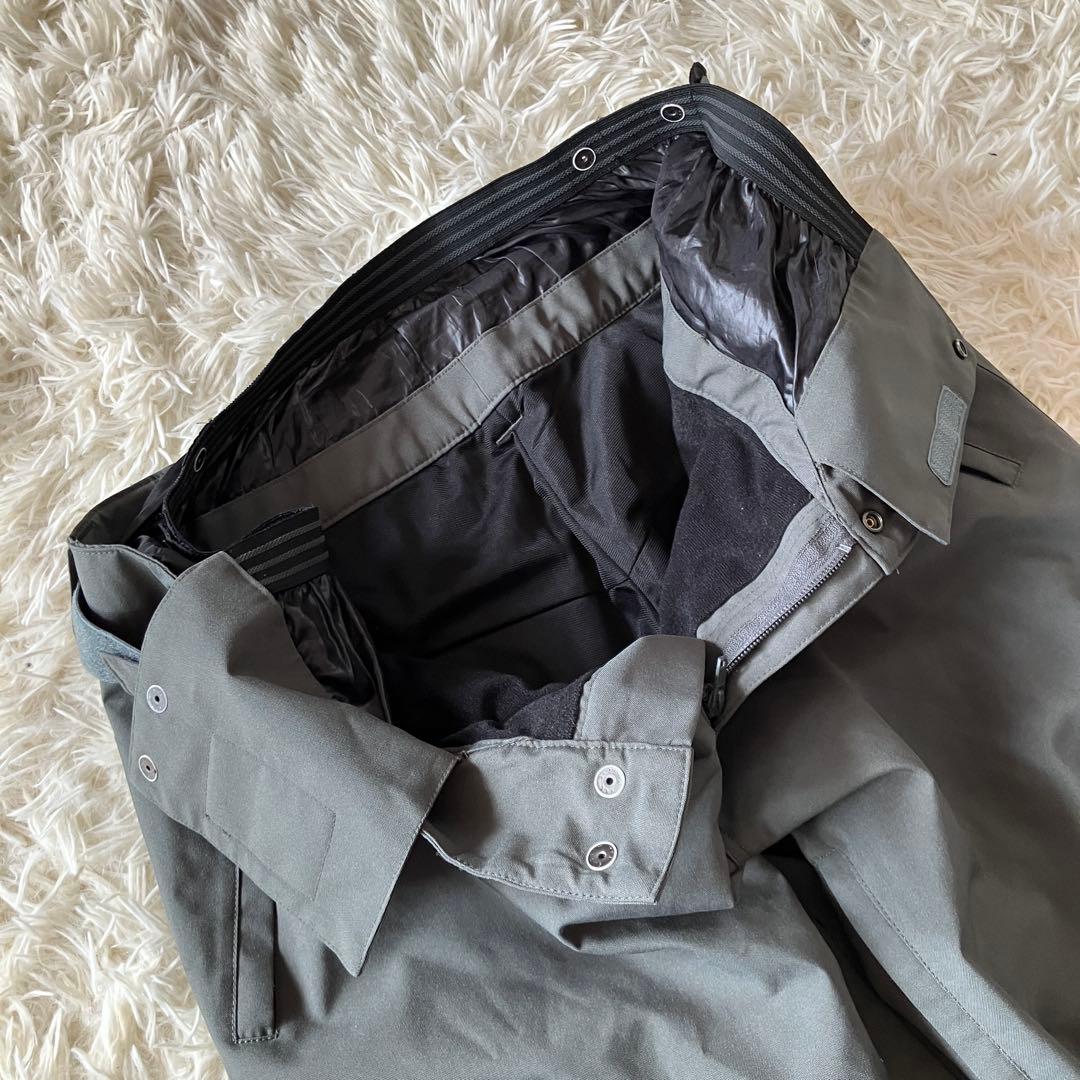 #6N✨ QUICK SILVER✨スキー スノボ ウェア 上下セット メンズM