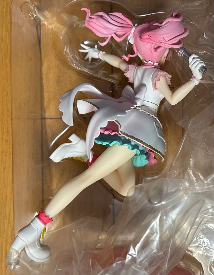 バンドリ 丸山 彩 1/7フィギュア