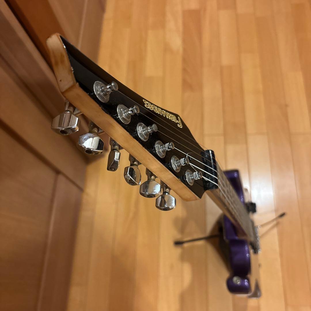 FERNANDES ストラトタイプ（SSH） トレモロアーム付、新品弦張替済