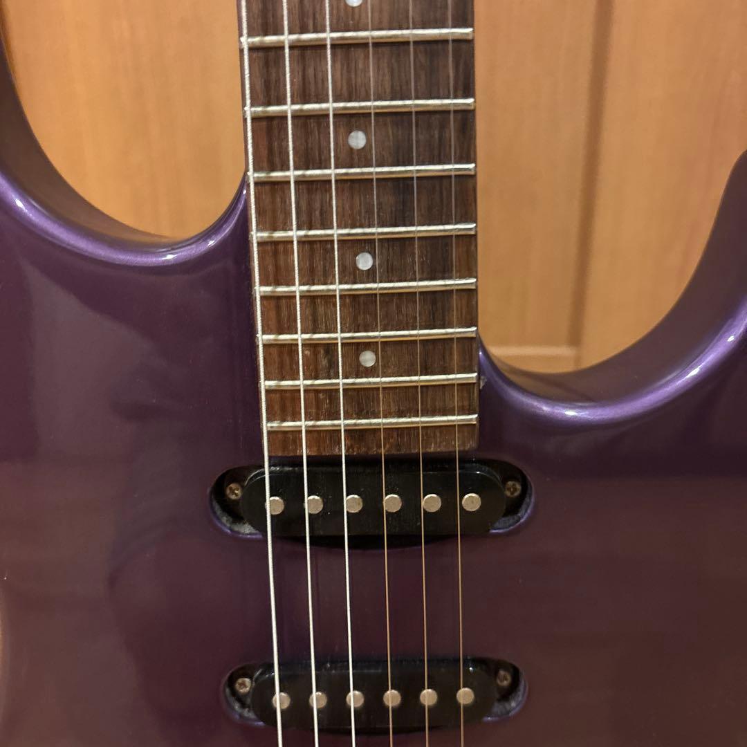 FERNANDES ストラトタイプ（SSH） トレモロアーム付、新品弦張替済