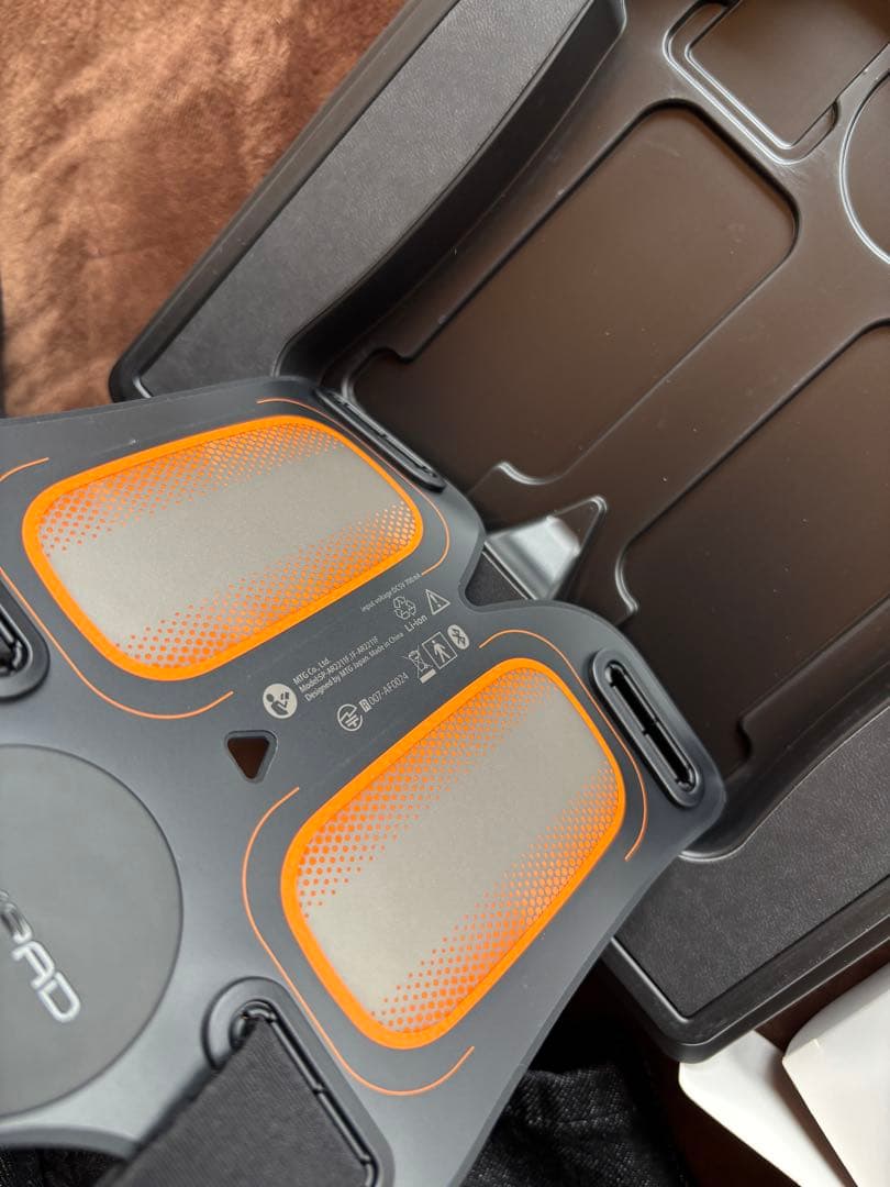 【未使用】SIXPAD 5点セット お腹1・腕2・脚2 自宅保管／箱ダメージあり