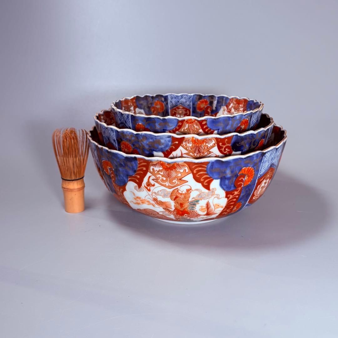 古伊万里　大聖寺伊万里　染錦三方龍仙人菊花型鉢　三ツ鉢揃い　黄仁覧図　特上品