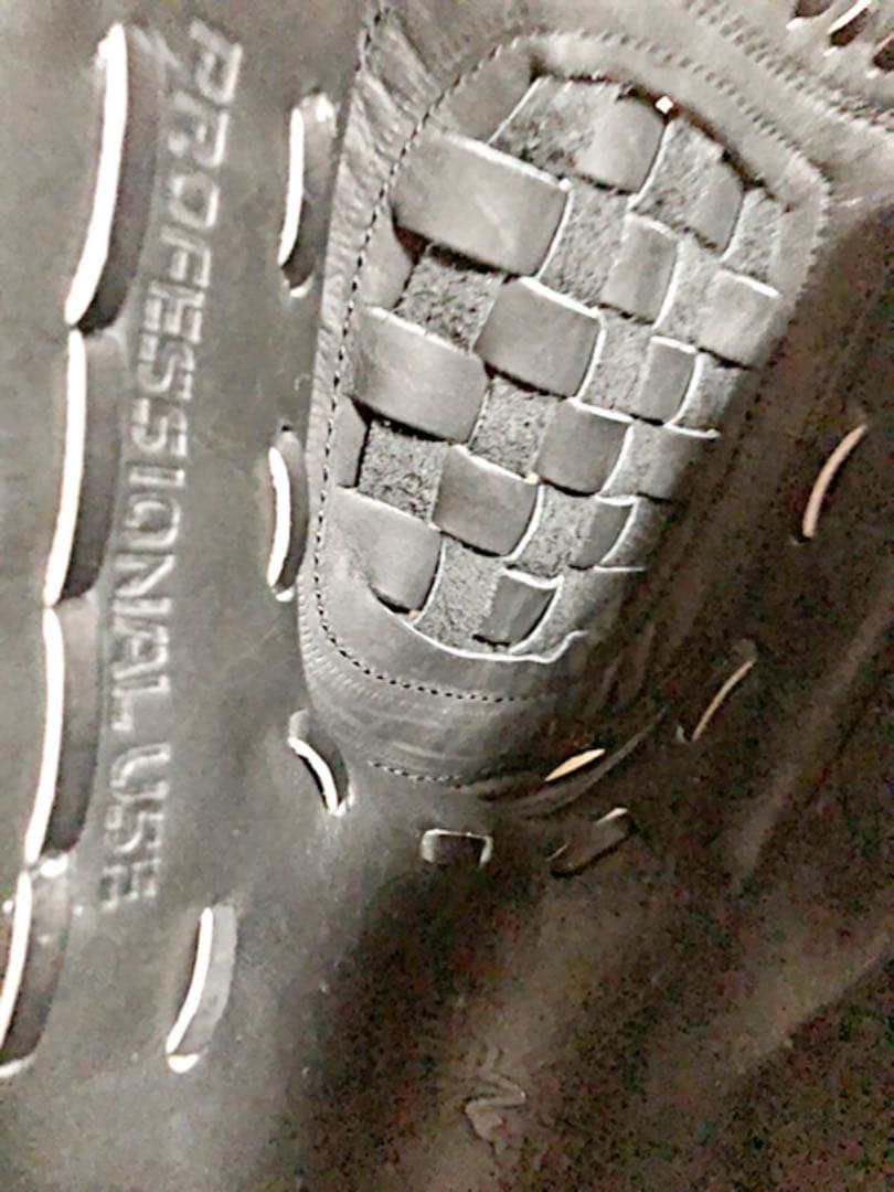 マック鈴木オリジナル硬式グローブ本人直筆サイン入り団野村証明書付き