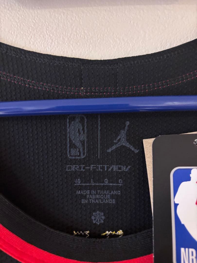 NBA Atlanta Hawks Trae Young サイン入りジャージ