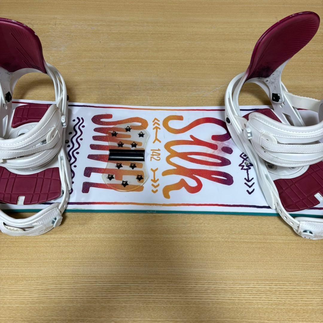 SWIVEL スウィベル　レディース　スノーボード 4点　142cm かわいい