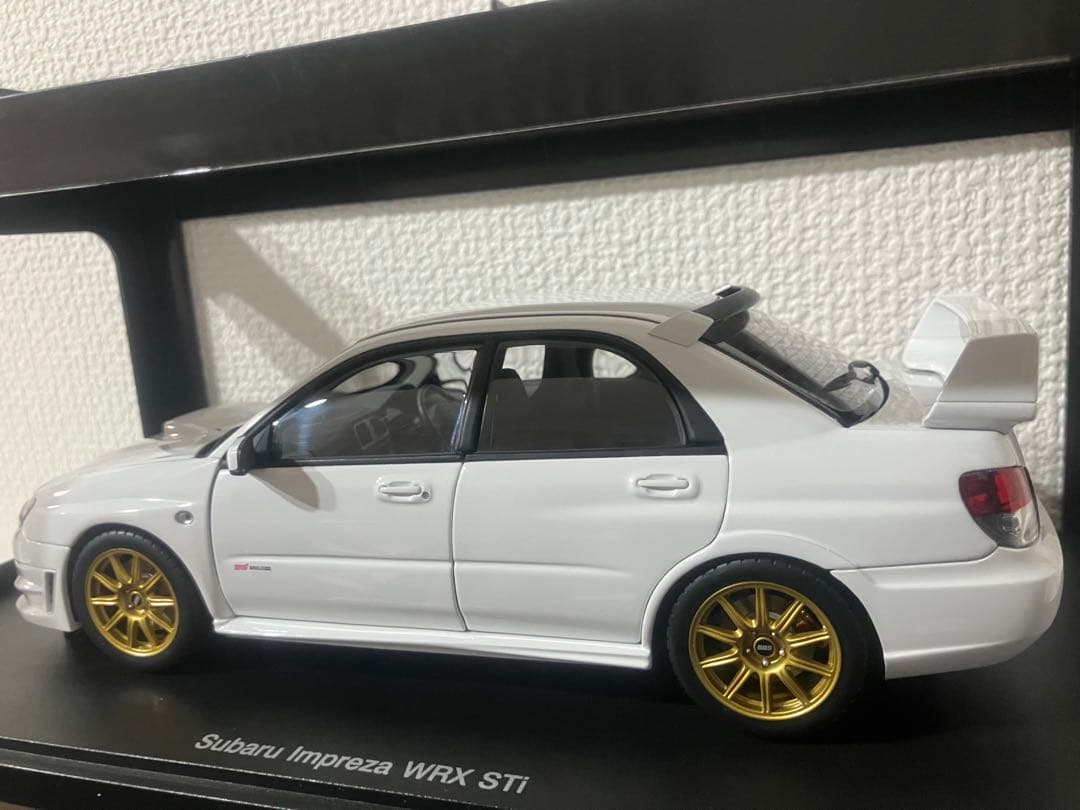 1/18 オートアート スバル インプレッサ WRX STI 2006