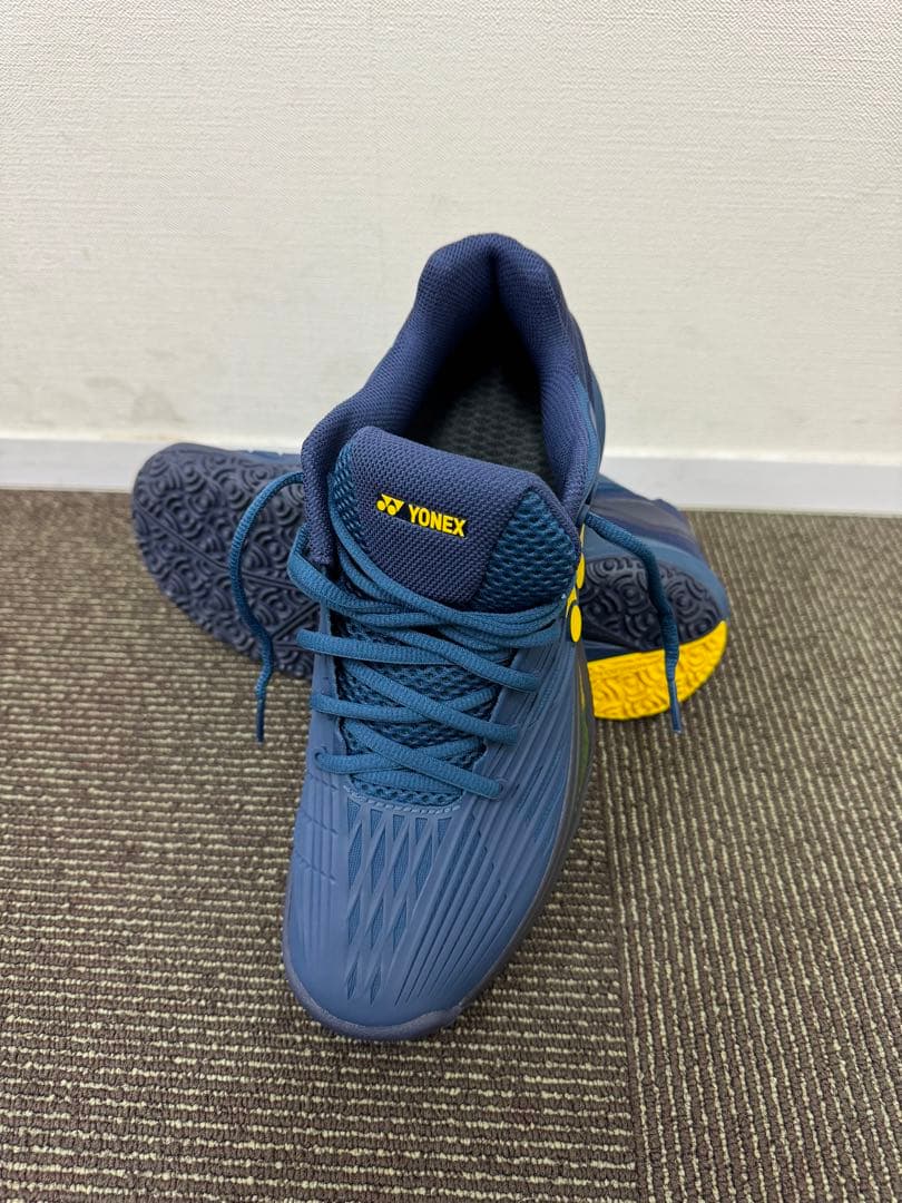 ヨネックス　パワークッション　エクリプション　27.0cm