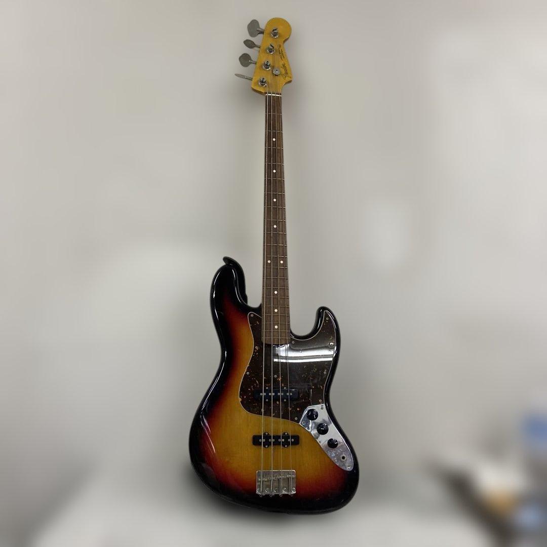 + Fender ベースギター