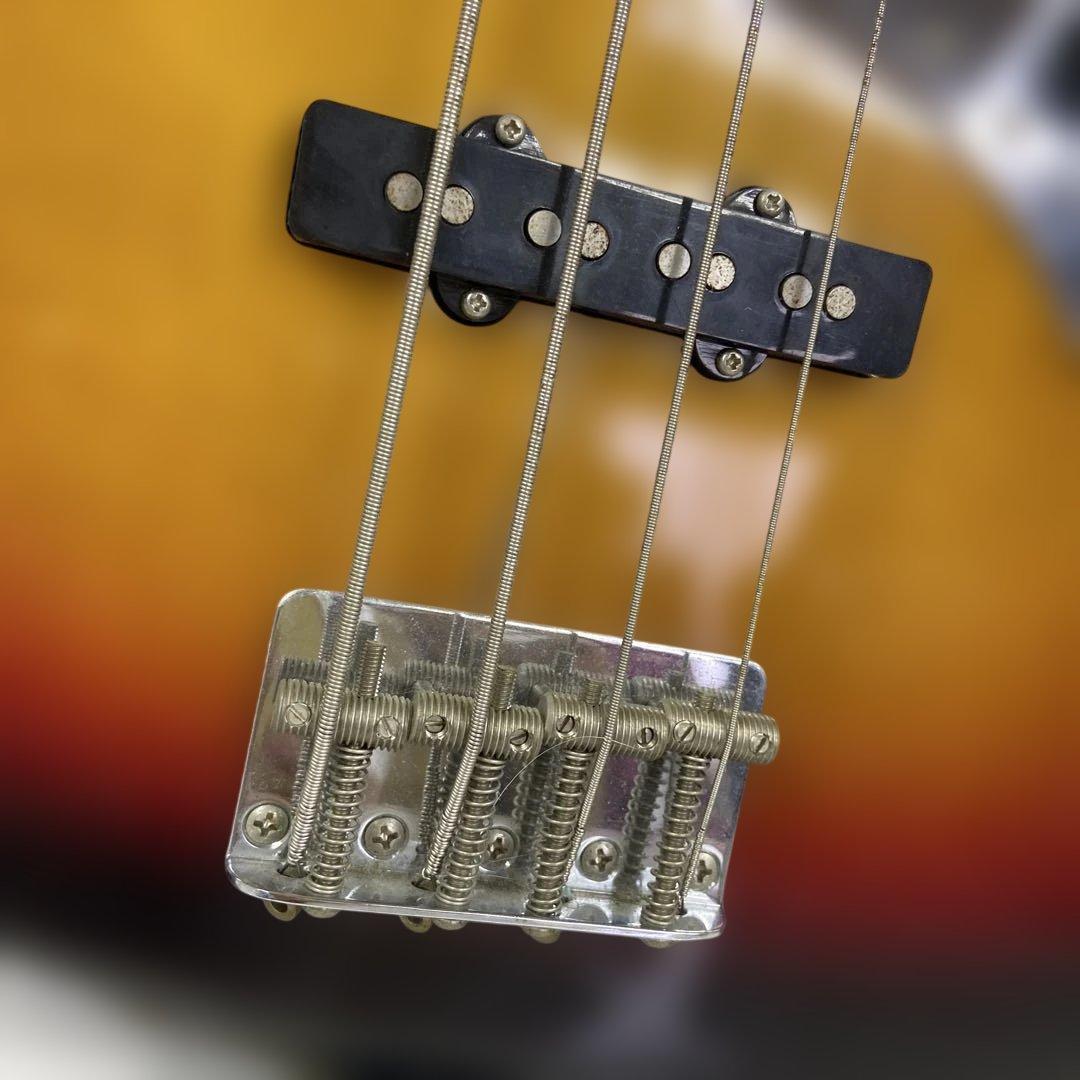 + Fender ベースギター