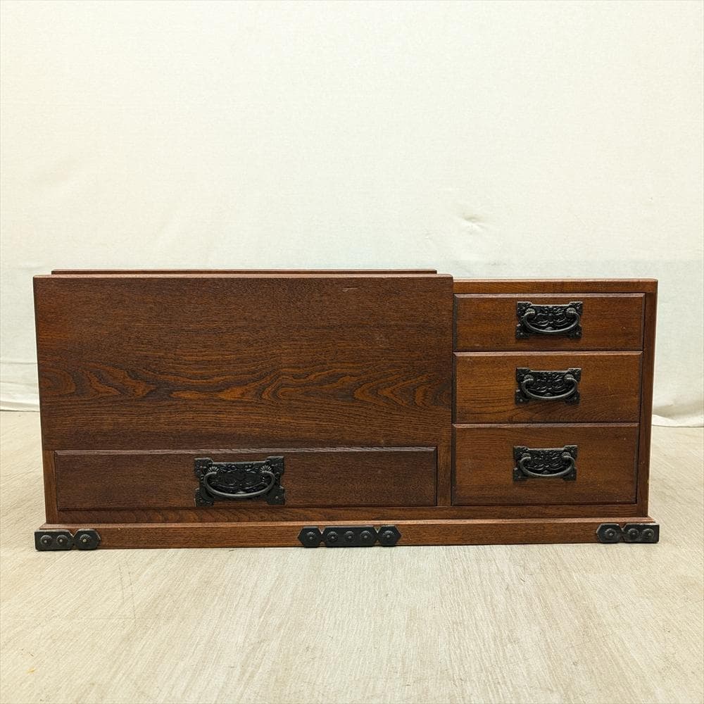 江戸火鉢　関東火鉢　長火鉢　囲炉裏　角火鉢　五徳　火箸　引出し　手あぶり　茶道具