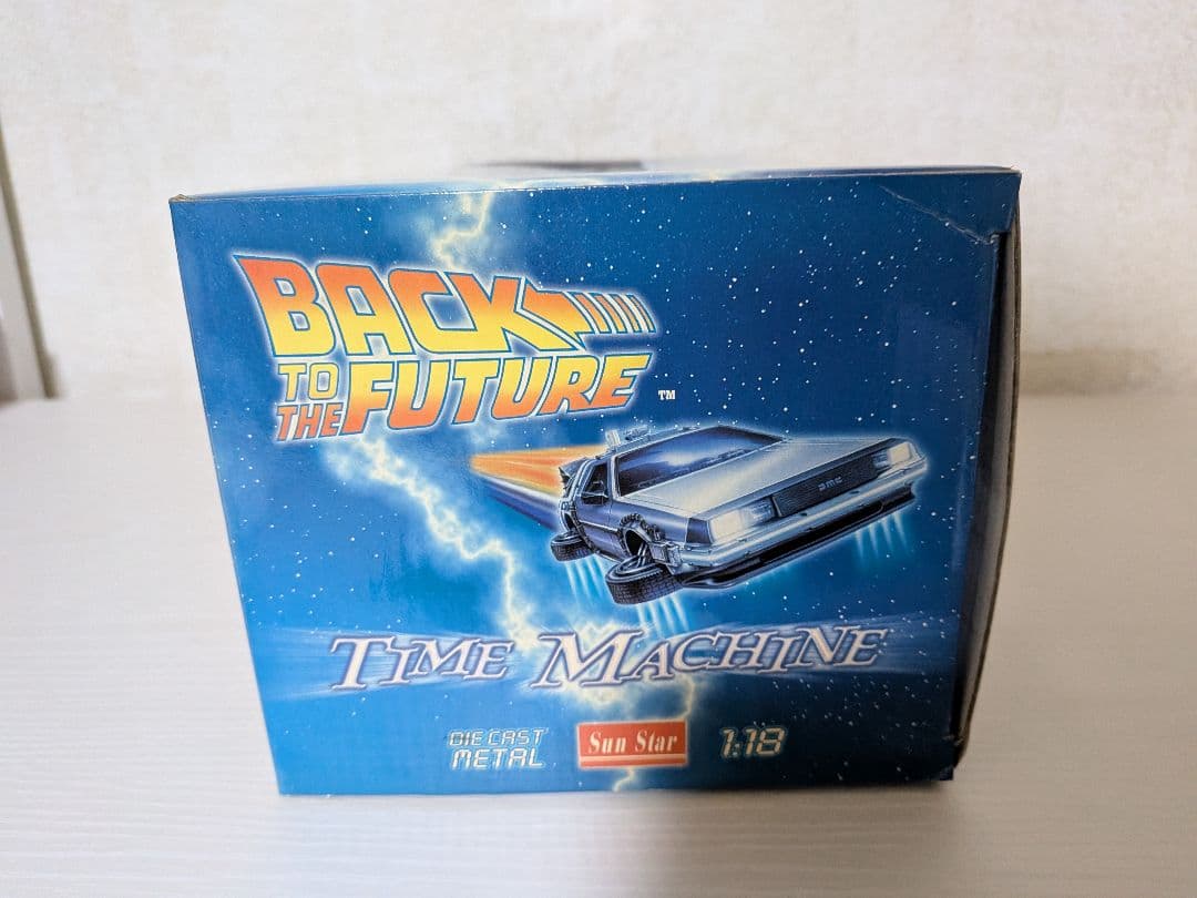 Sun Star 1/18 BACK TO THE FUTURE デロリアン