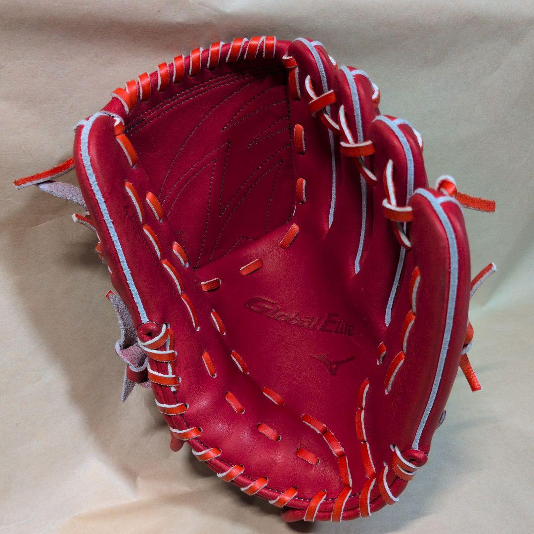 ミズノ:右投げ用:硬式用グラブ:投手用:サイズ11:色:ラディッシュ