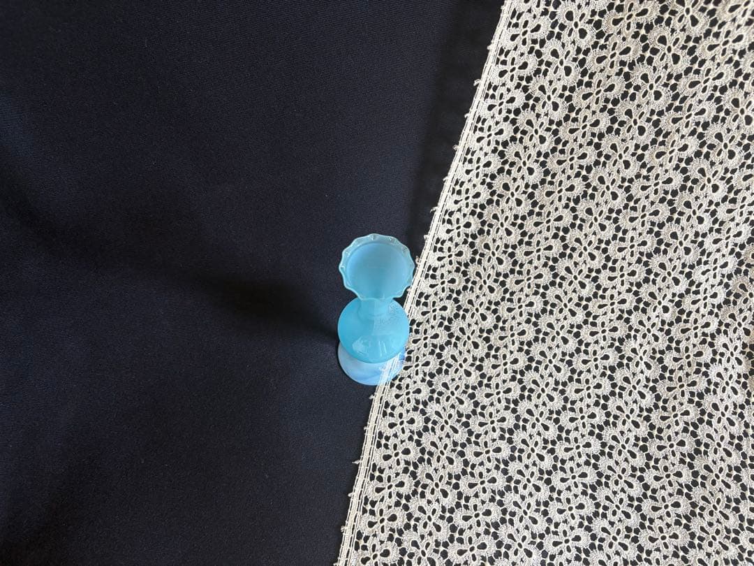 オパリンガラス フラワーベース フランス アンティーク