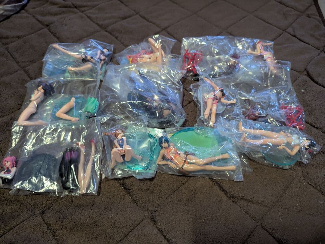 フィギュアセット　ハルヒ　ガンダム剣心ガンソード星矢ブリーチ　美少女ゲームキャラ